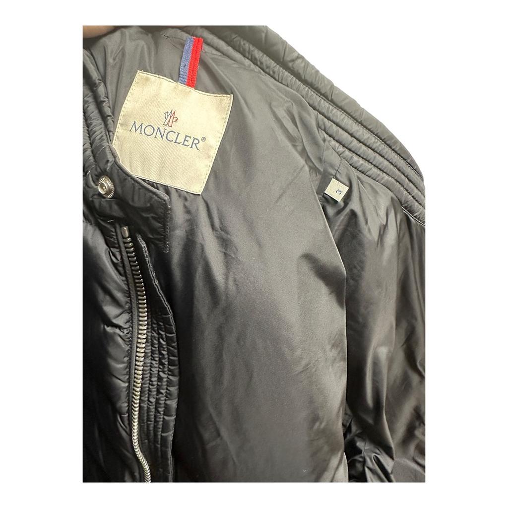 Doudoune Moncler - L - Noir - État : Très Bon