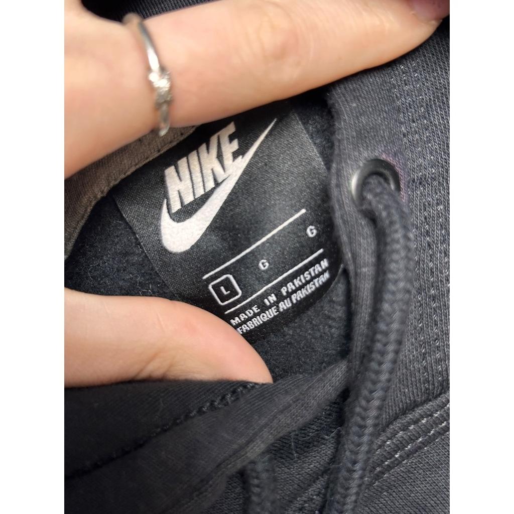 Sweat à capuche Nike - L - Noir - État : Excellent