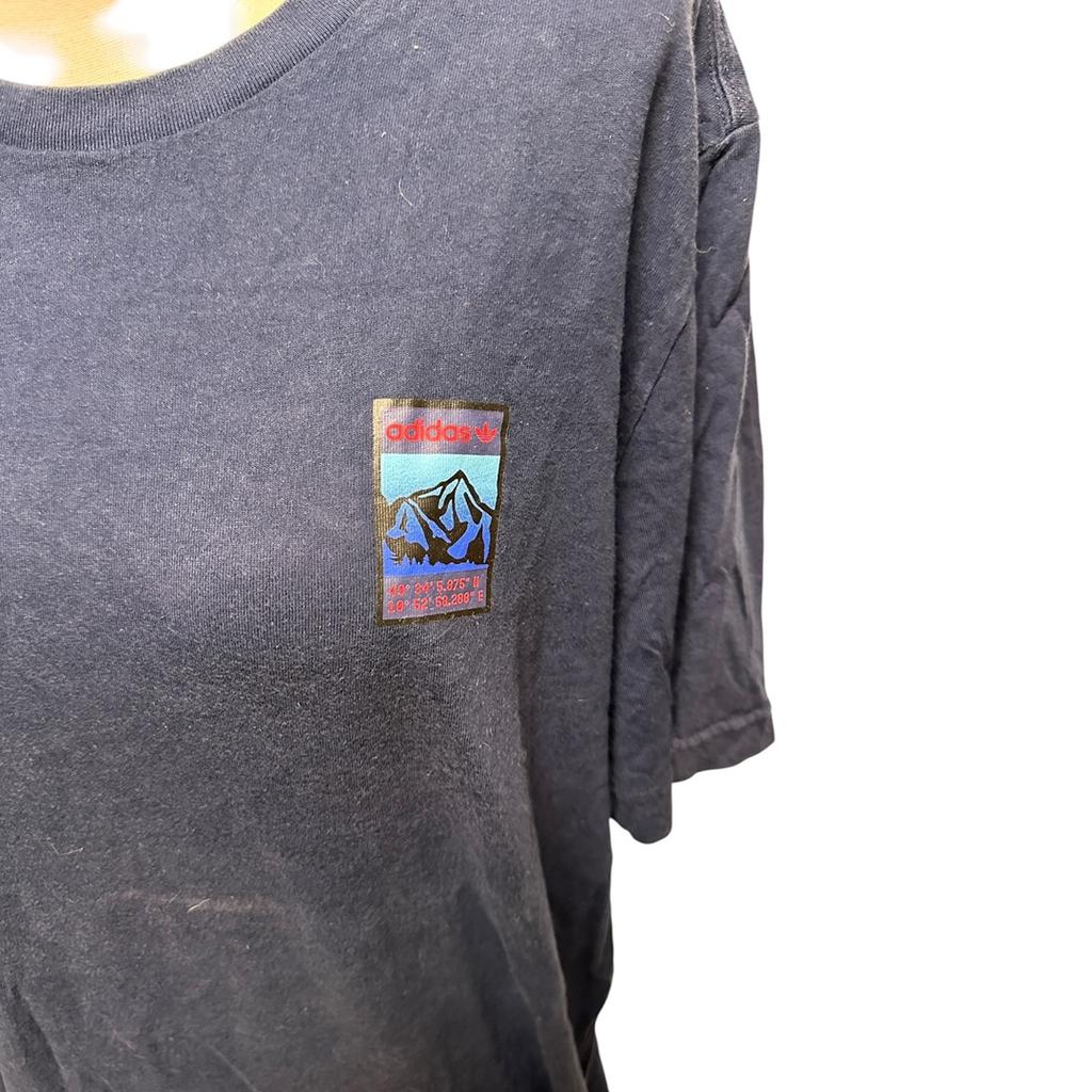 T-shirt adidas - L - Bleu marine - État : Excellent