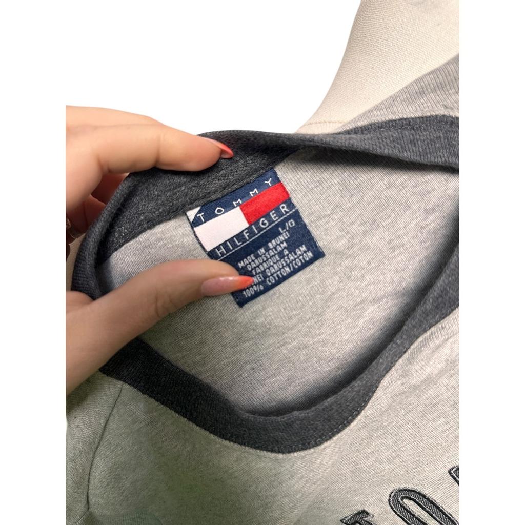 T-shirt ringer Tommy Hilfiger - L - Gris - État : Excellent