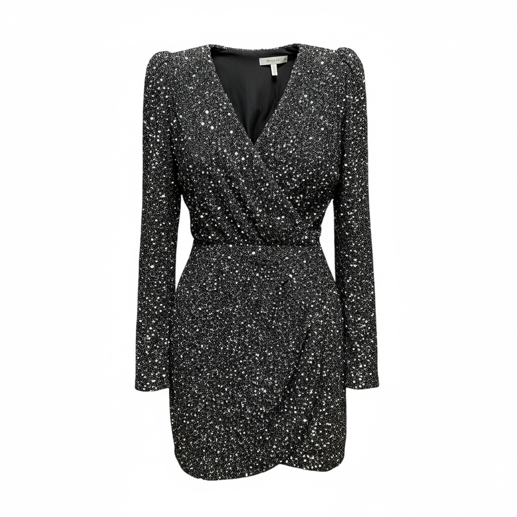 Robe courte argentée à sequins manches longues