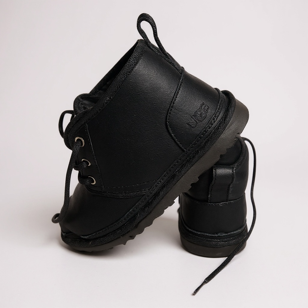 Chaussures A Lacets Ugg - 36 - Noir - État : Très Bon