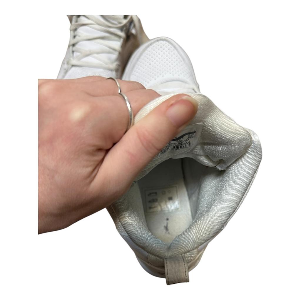 Baskets Jordan - 40 - Blanc - État : Très Bon